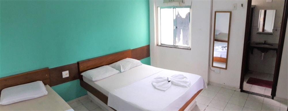 Hostel Dez De Julho Nin Ngoại thất bức ảnh
